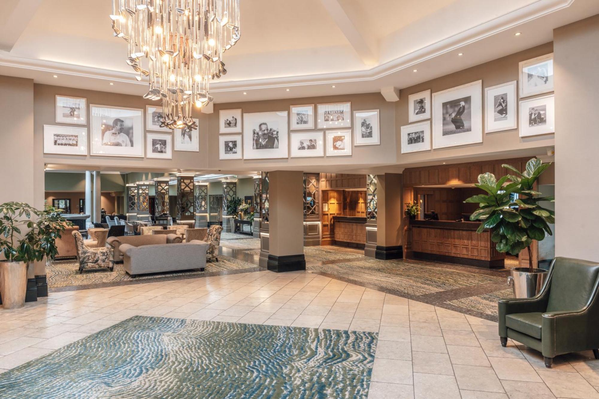 The Belfry Hotel & Resort Саттон-Колдфилд Экстерьер фото